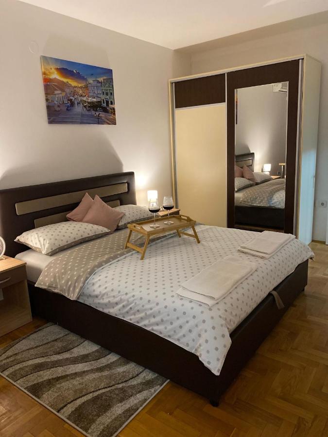 Apartman Ns Dan Centar Novi Sad Eksteriør bilde
